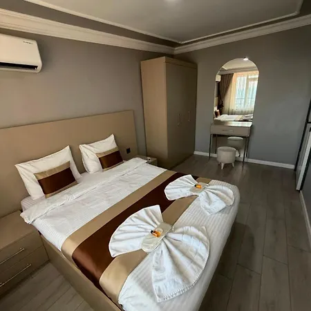 Hotel Grand Bazaar Luxurious *