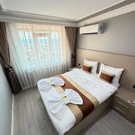 Grand Bazaar Luxurious Hotel