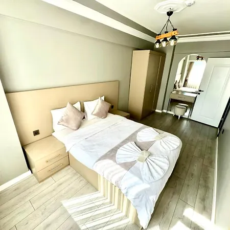 Hotel Grand Bazaar Luxurious