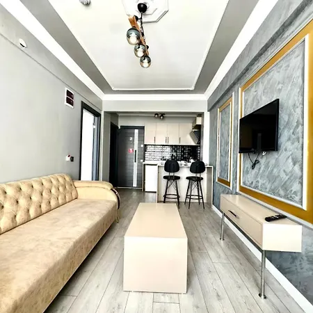 Grand Bazaar Luxurious Hotel *